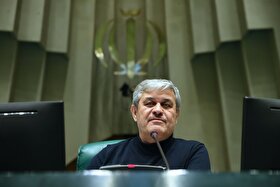 تاجگردون: حذف ارز ۲۸ هزار و ۵۰۰ تومانی، اصلاحی به‌نفع مردم است