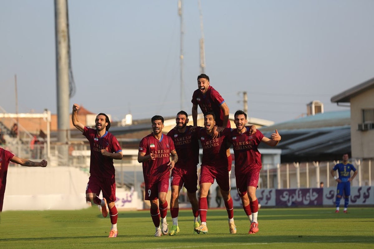 نگاهی به مدعیان قهرمانی لیگ دسته‌اول به بهانه پایان نیم‌فصل نخست | همه به‌دنبال نساجی