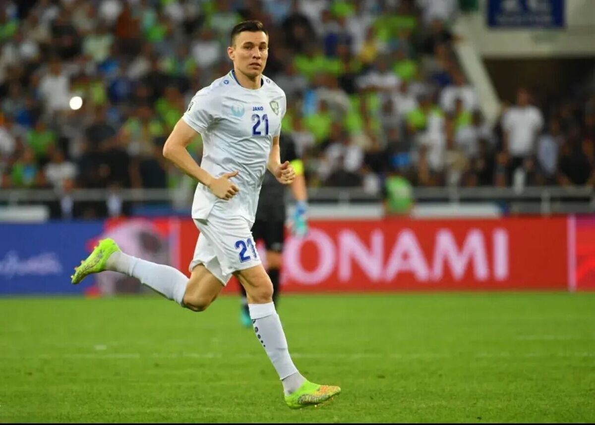 مهاجم تیم ملی ازبکستان و بازیکن سابق پاختاکور، با قراردادی یک‌ونیم‌ساله رسماً به پرسپولیس پیوست تا اولین خرید زمستانی سرخ‌پوشان در نقل‌وانتقالات نیم‌فصل باشد.