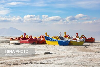 گزارش تصویری | بازگشت خشکی به دریاچه ارومیه