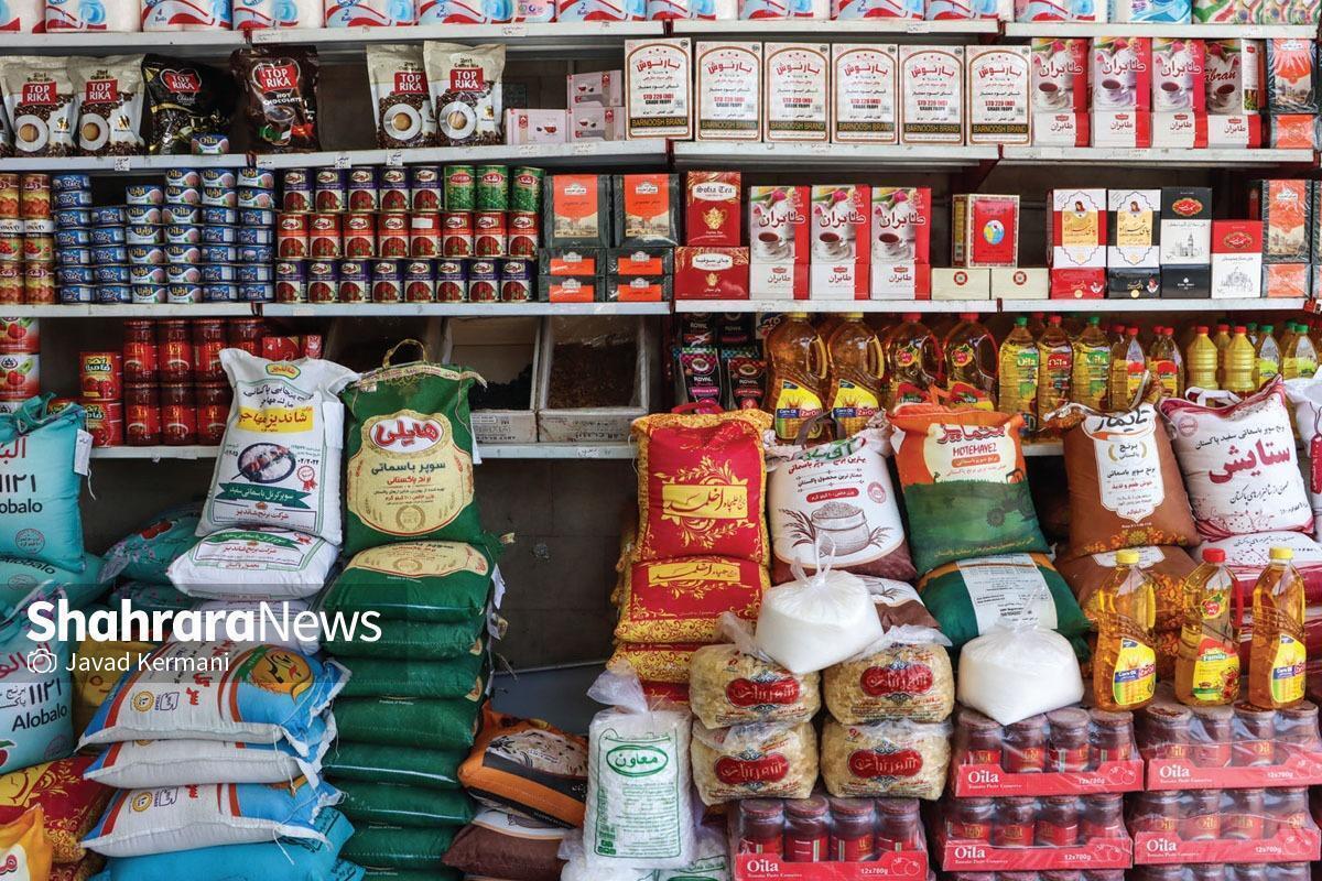 دادستان عمومی و انقلاب مرکز خراسان رضوی از تشدید نظارت بر بازار و شبکه توزیع کالاهای اساسی خبر داد و تاکید کرد: با هرگونه گران‌فروشی، احتکار، امتناع از عرضه و ایجاد بی‌نظمی در بازار به صورت قاطعانه و قانونی برخورد می‌شود.