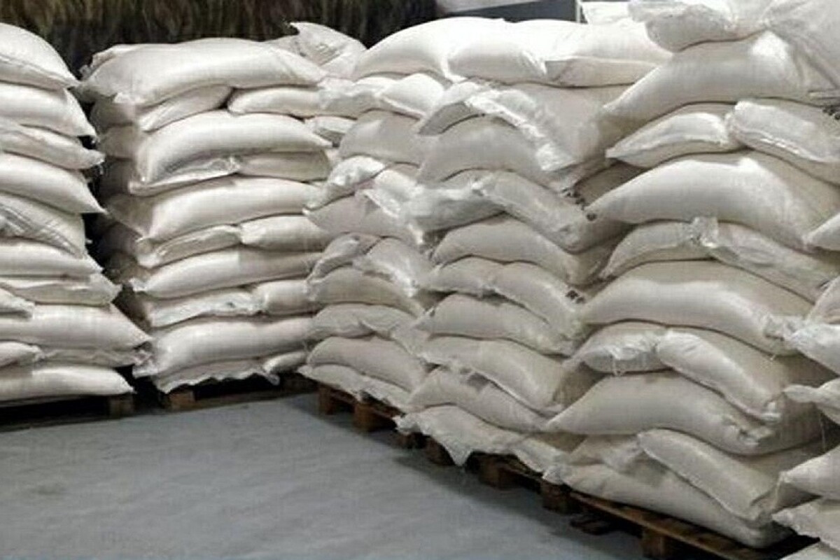 یک انبار بزرگ احتکار شکر با بیش از ۱۰ هزار کیلوگرم موجودی، در مشهد شناسایی و محموله آن توقیف شد که پس از آن با دستور قضایی پلمب گردید.