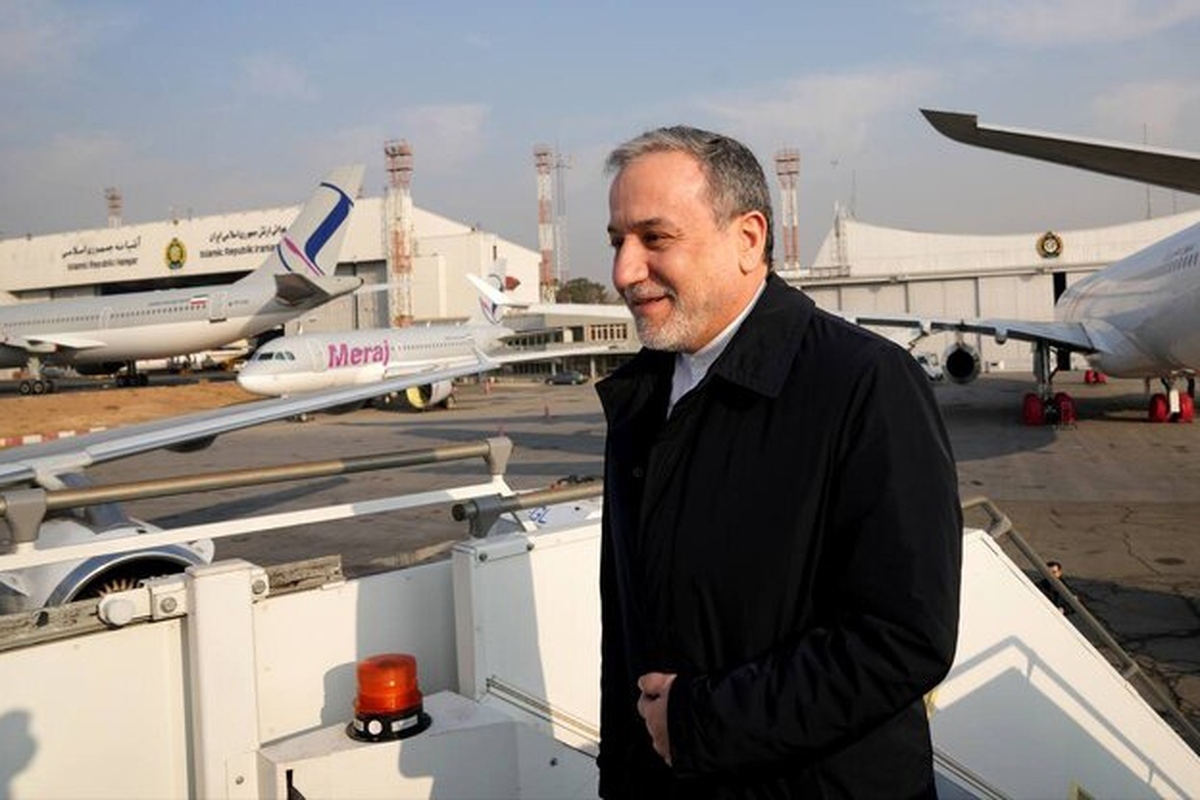 عراقچی تهران را به مقصد بیروت ترک کرد