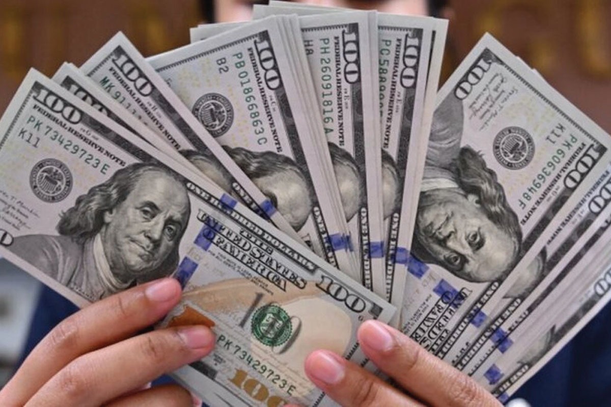 در سال‌های اخیر مسئله بازنگشتن ارز حاصل از صادرات به کشور به‌عنوان چالشی جدی در اقتصاد کشور مطرح شده است؛ موضوعی که می‌تواند زمینه‌ساز کاهش منابع ارزی، ایجاد اختلال در بازار ارز و تضعیف امنیت اقتصادی کشور باشد.