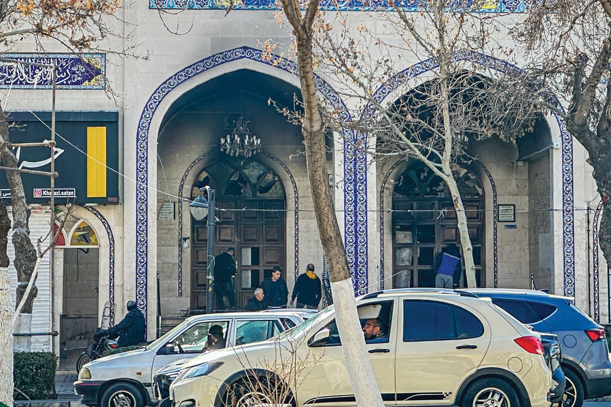 پای صحبت مشهدی هایی که میان اعتراض و اغتشاش تفاوت قائل اند | ما پای انقلابمان ایستاده ایم