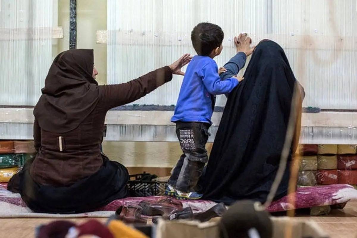 مدیر صندوق بیمه اجتماعی کشاورزان، روستاییان و عشایر خراسان شمالی گفت: نداشتن بیمه از دغدغه‌های زنان روستایی خراسان شمالی است که دولت با نگاه ویژه به مادران دارای سه فرزند و بالاتر این امر را محقق کرد.