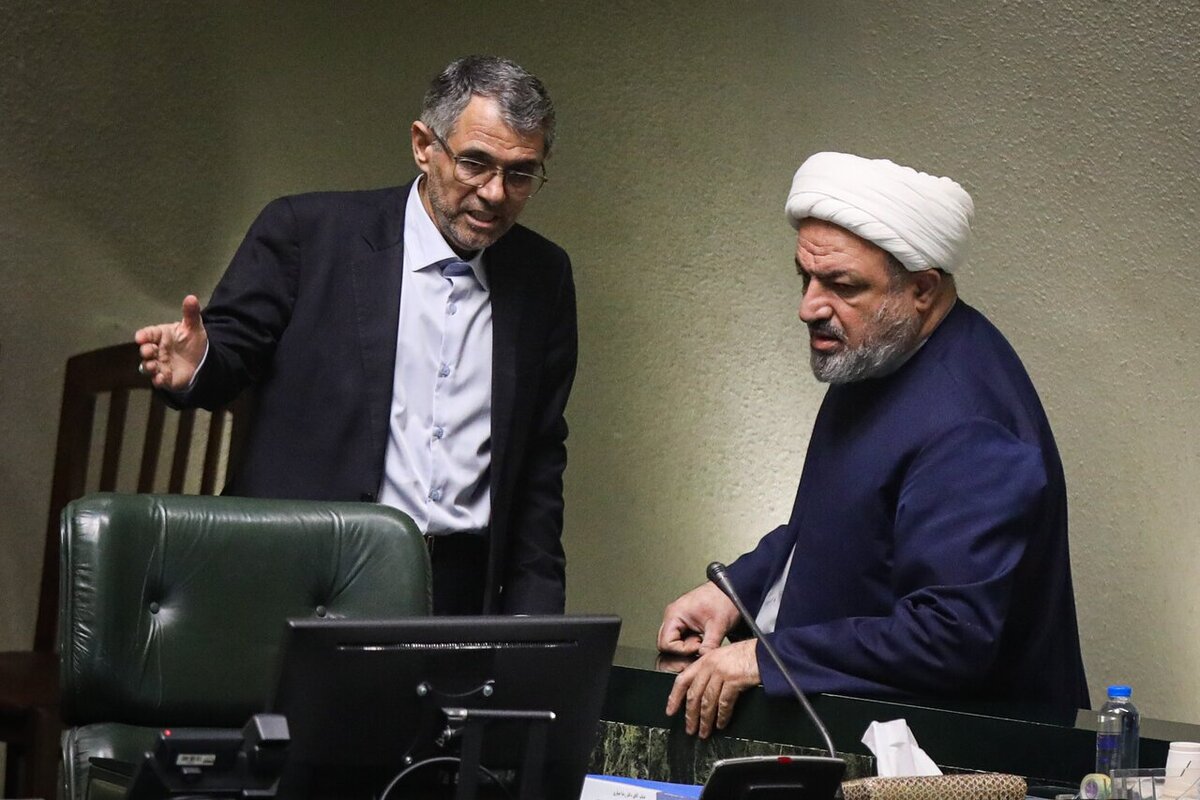 رسایی: قوه‌قضائیه با عاملان اغتشاشات برخورد جدی داشته باشد