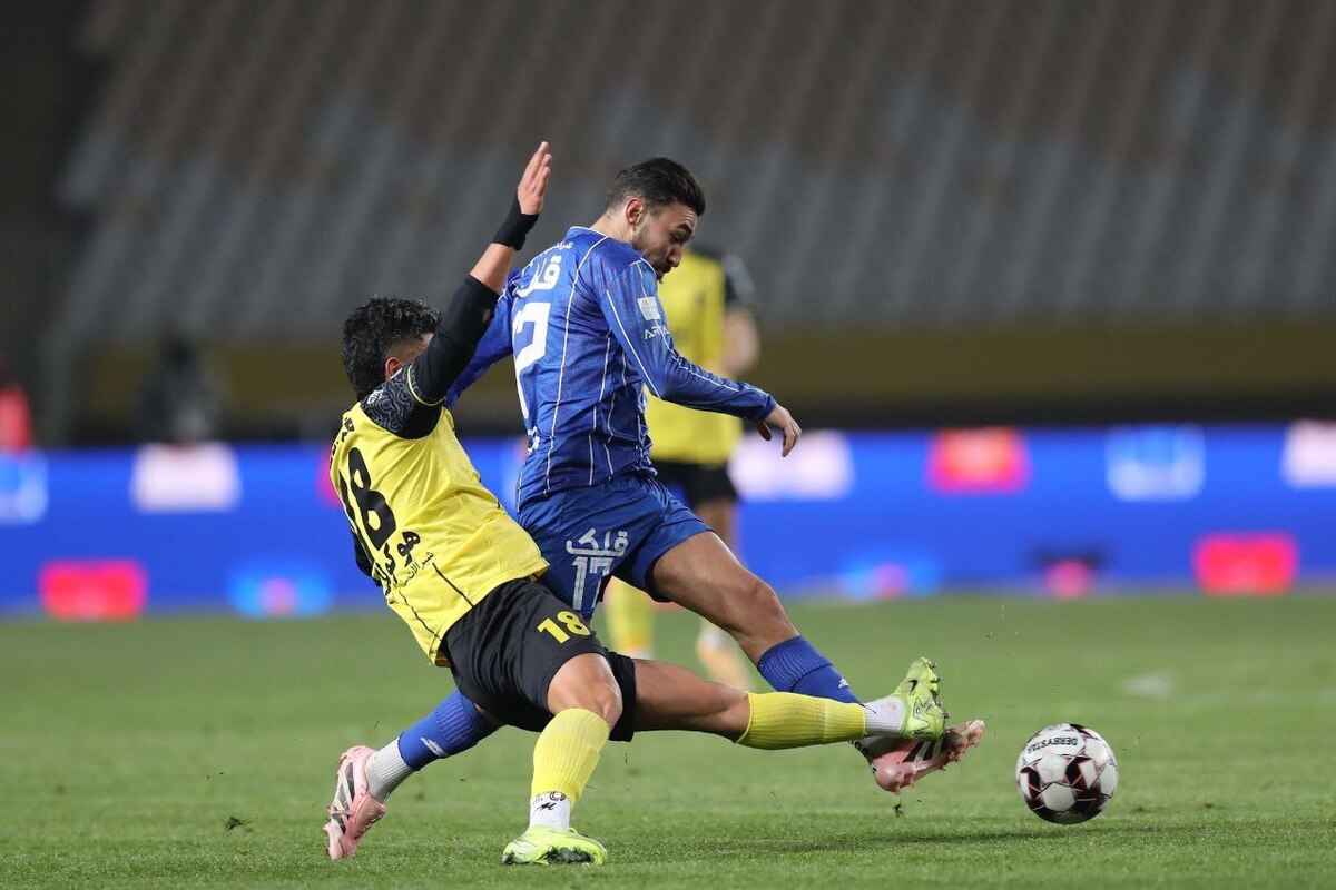 تاریخ و ساعت بازی فولاد هرمزگان و استقلال در جام حذفی | تعویق ۲۴ ساعته مسابقات جام حذفی