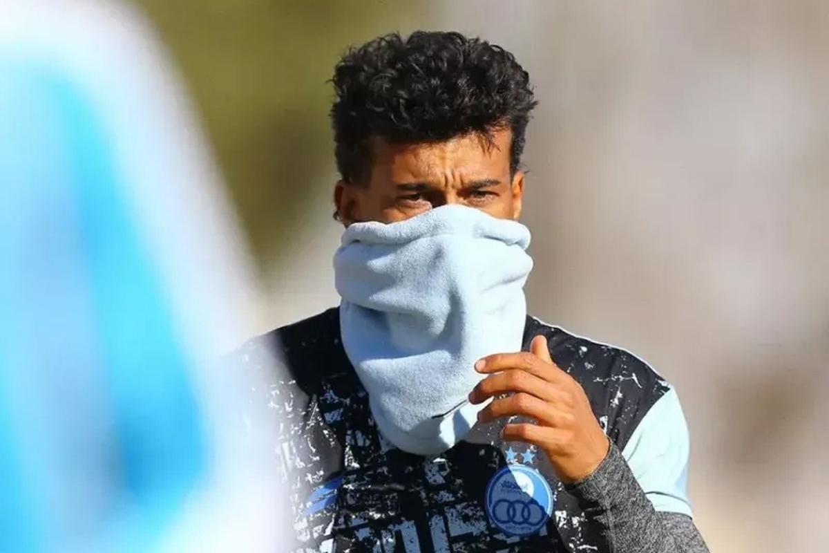 بازیکن پرحاشیه استقلال احتمالا قرادادش با این تیم را تمدید خواهد کرد.