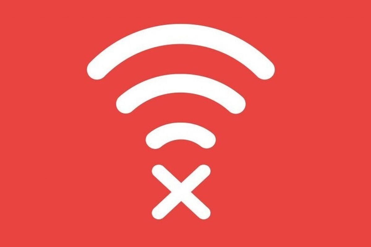 از حدود ساعت ۲۰ پنج‌شنبه (۱۸ دی) و هم‌زمان با شدت گرفتن اعتشاشات، اینترنت و ارتباطات در ایران قطع شد و این قطعی تا امروز، یکشنبه (۲۱ دی ۱۴۰۴) ادامه دارد.