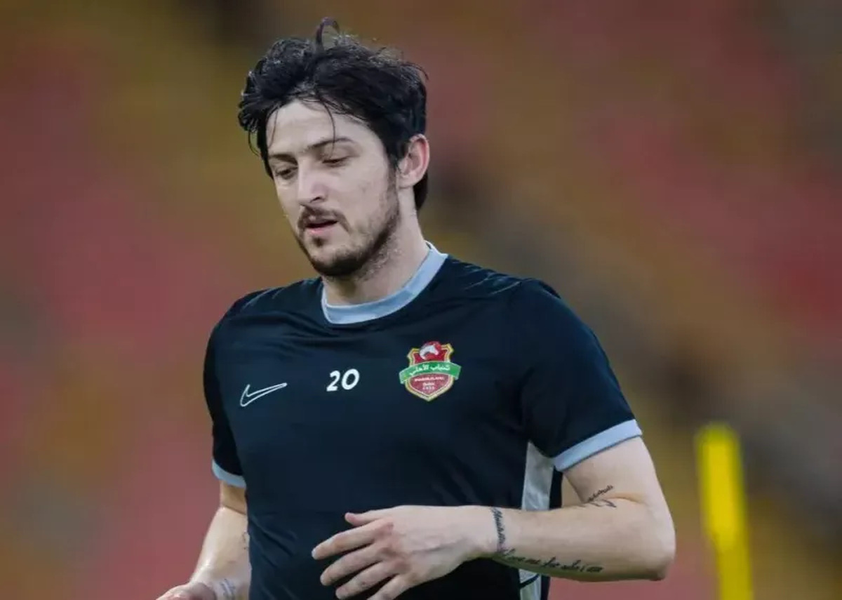 مهاجم تیم ملی بعداز دوران نقاهت، حدود دو هفته دیگر آماده بازی در ترکیب شباب الاهلی خواهد بود.