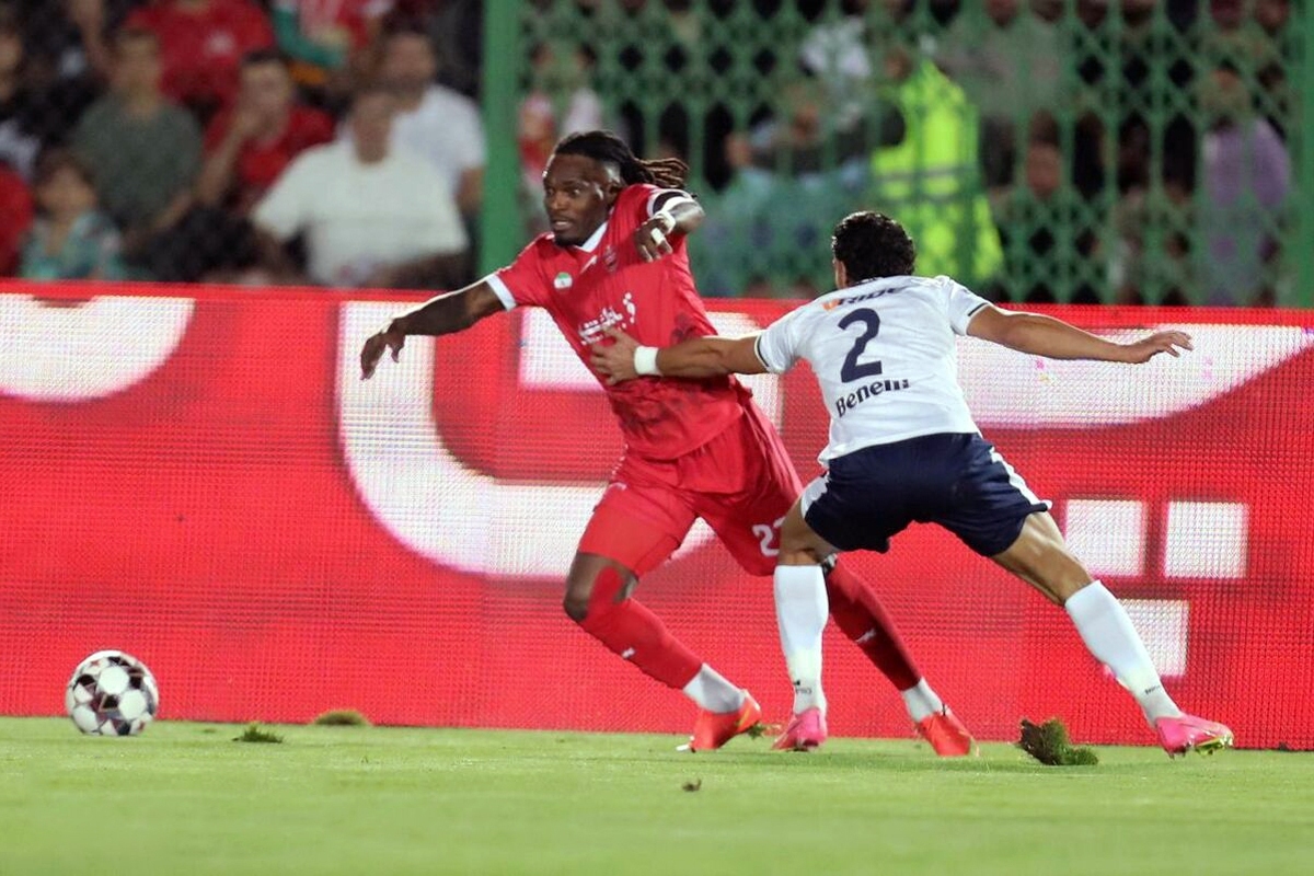 باشگاه پرسپولیس روی وینگر خارجی خودش ۴۰۰ هزار دلار قیمت گذاشت.