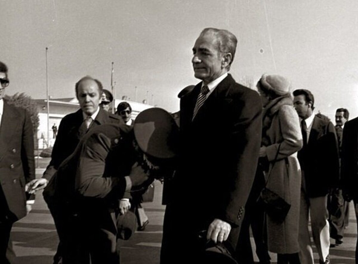 نگاهی جامع و طنزآمیز به دوران پهلوی در «تمام رخ» + زمان پخش