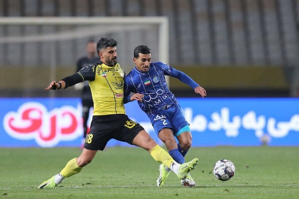  با اعلام کمیته انضباطی فدراسیون فوتبال، باشگاه استقلال و مدافع این تیم در مجموع ۵۰۰ میلیون تومان جریمه شدند.