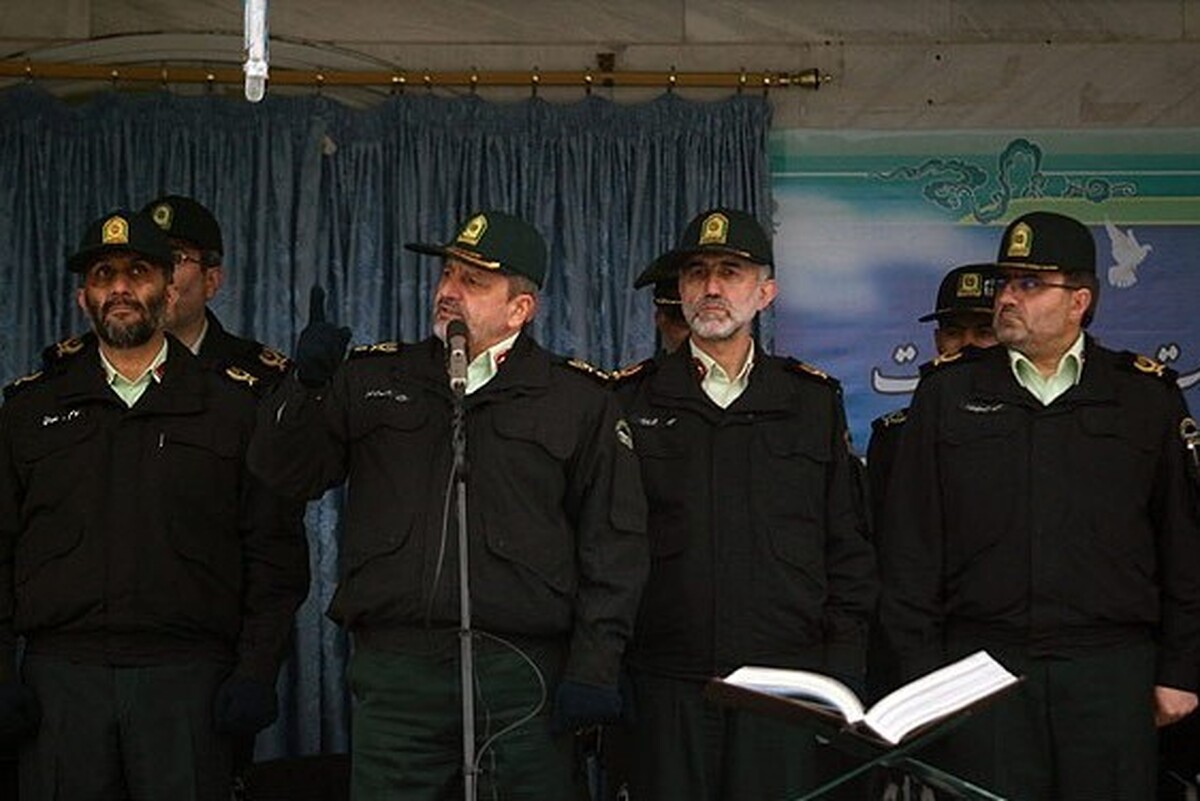 فرمانده دانشگاه عالی دفاع ملی با اشاره به اغتشاشات اخیر، گفت: حضور گسترده مردم در سراسر کشور در ۲۲ دی ماه، پایانی بر توطئه‌های دشمن بود.