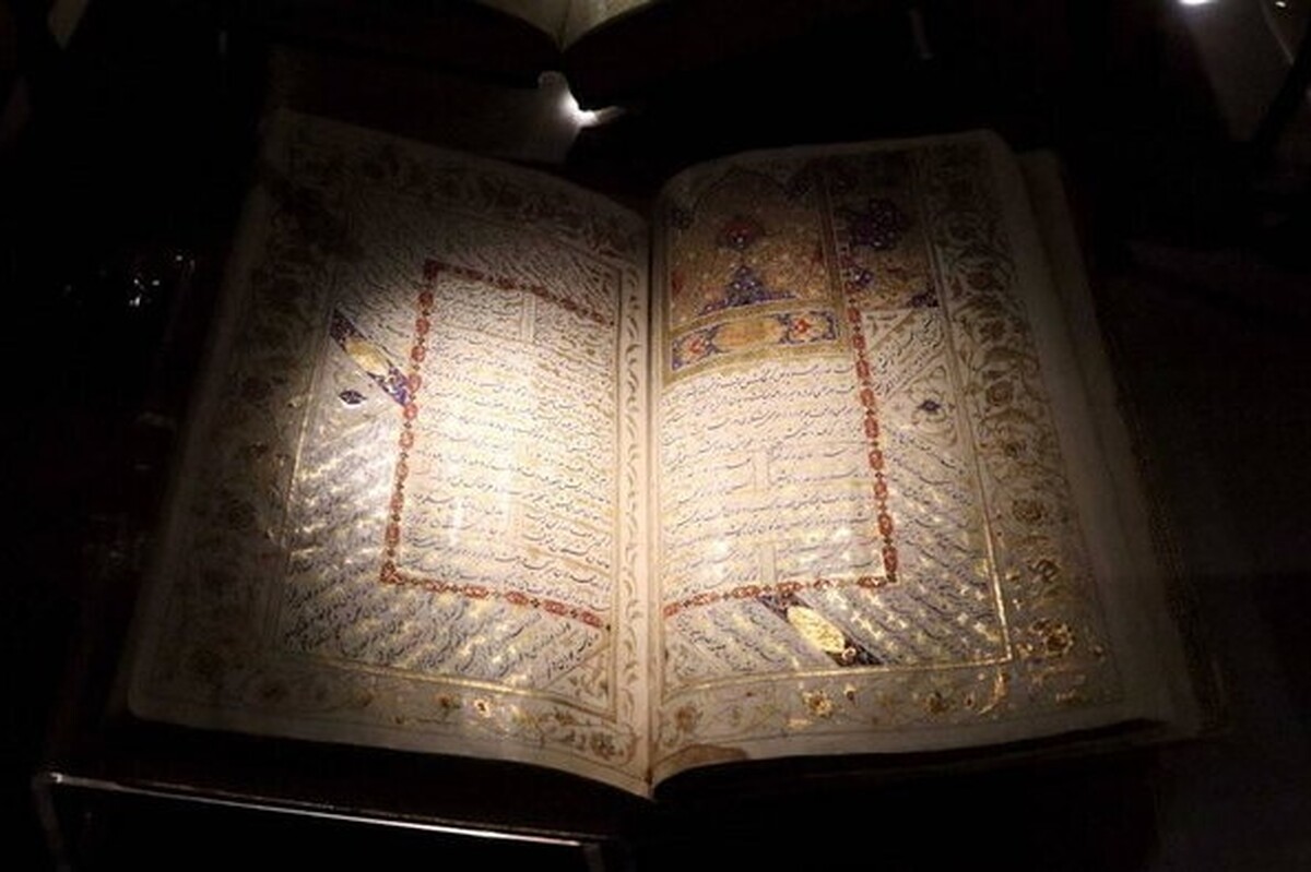 رئیس پیشین خانه تئاتر گفت:‌ تمامی داستان‌های گلستان سعدی باید تبدیل به نمایشنامه‌های ۱۰ دقیقه‌ای تلویزیونی شود.