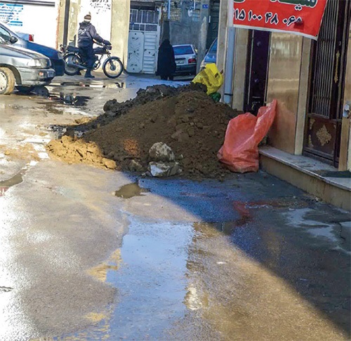 نارضایتی ساکنان شهرک شهید رجایی مشهد از اجرا نشدن طرح اگو | آرزوهای آبی روی زمین مانده نارضایتی ساکنان شهرک شهید رجایی مشهد از اجرا نشدن طرح اگو | آرزوهای آبی روی زمین مانده