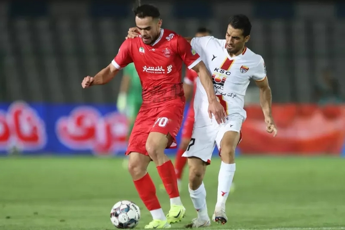 کاپیتان سابق پرسپولیس از لیست بازیکنان تیم فوتبال فولاد خوزستان کنار گذاشته شد.