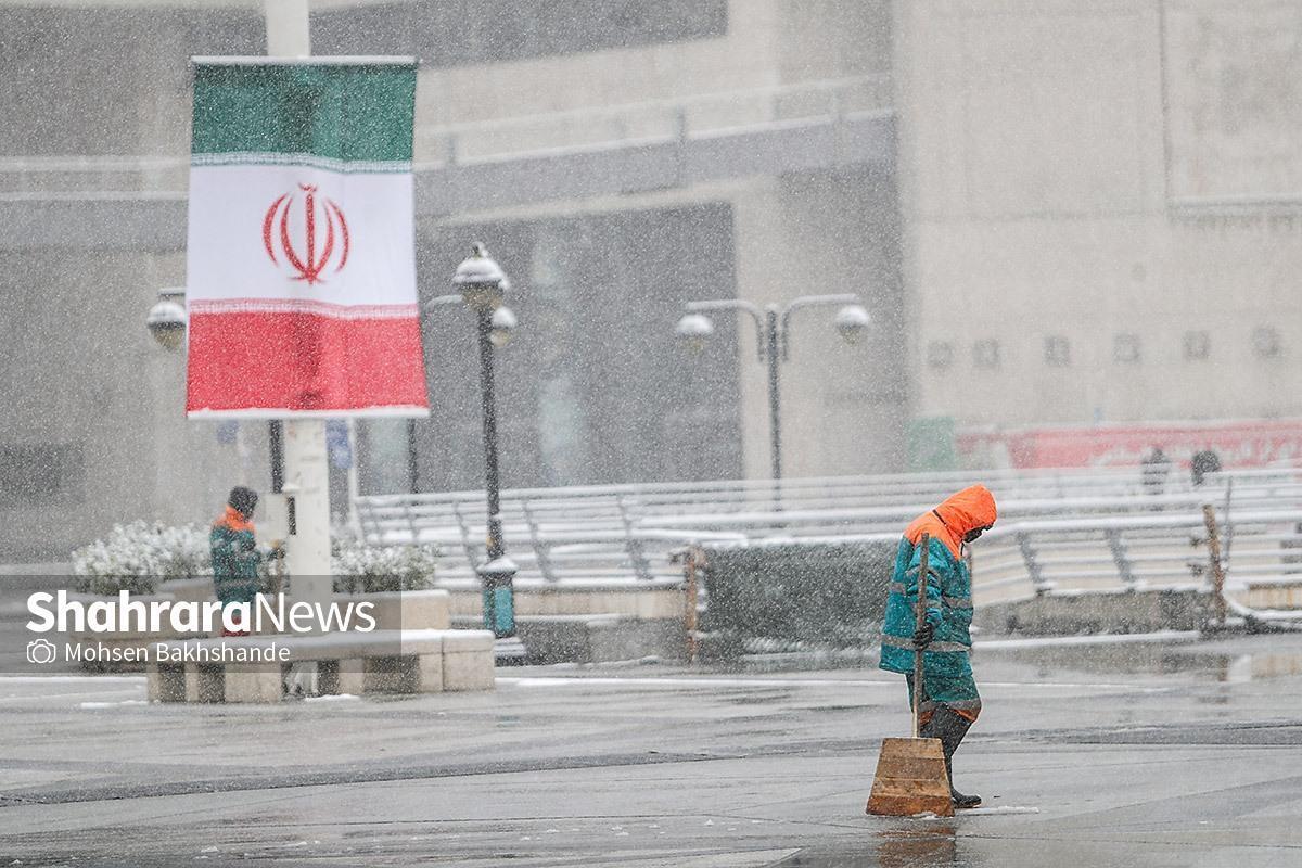 آماده باش شهرداری مشهد برای بارش برف (پنجشنبه، ۲۵ دی ۱۴۰۴)