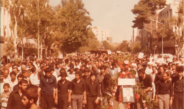 چند گزارش از ترور‌های سازمان منافقین در سال ۱۳۶۰ | تاب‌آوری تاریخی مشهد در برابر اقدامات تروریست‌ها