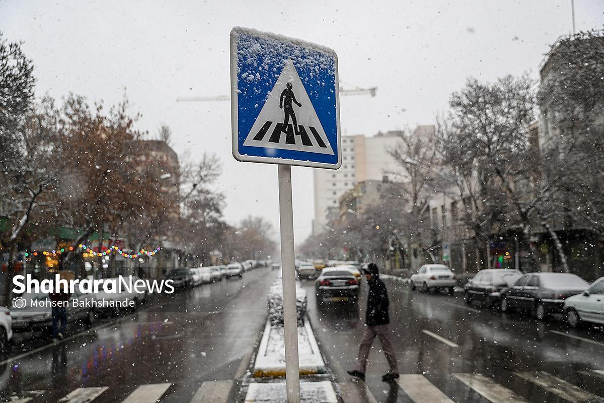 رئیس پلیس راهور مشهد گفت: در حال حاضر مشکل خاصی در سطح شهر نداریم و گره ترافیکی در هیچ نقطه‌ای از شهر وجود ندارد.