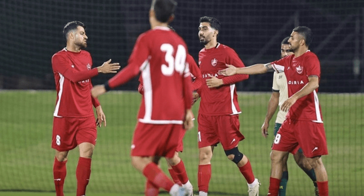 چند بازیکن از برگزاری این اردو در این کشور رضایت نداشته‌اند.