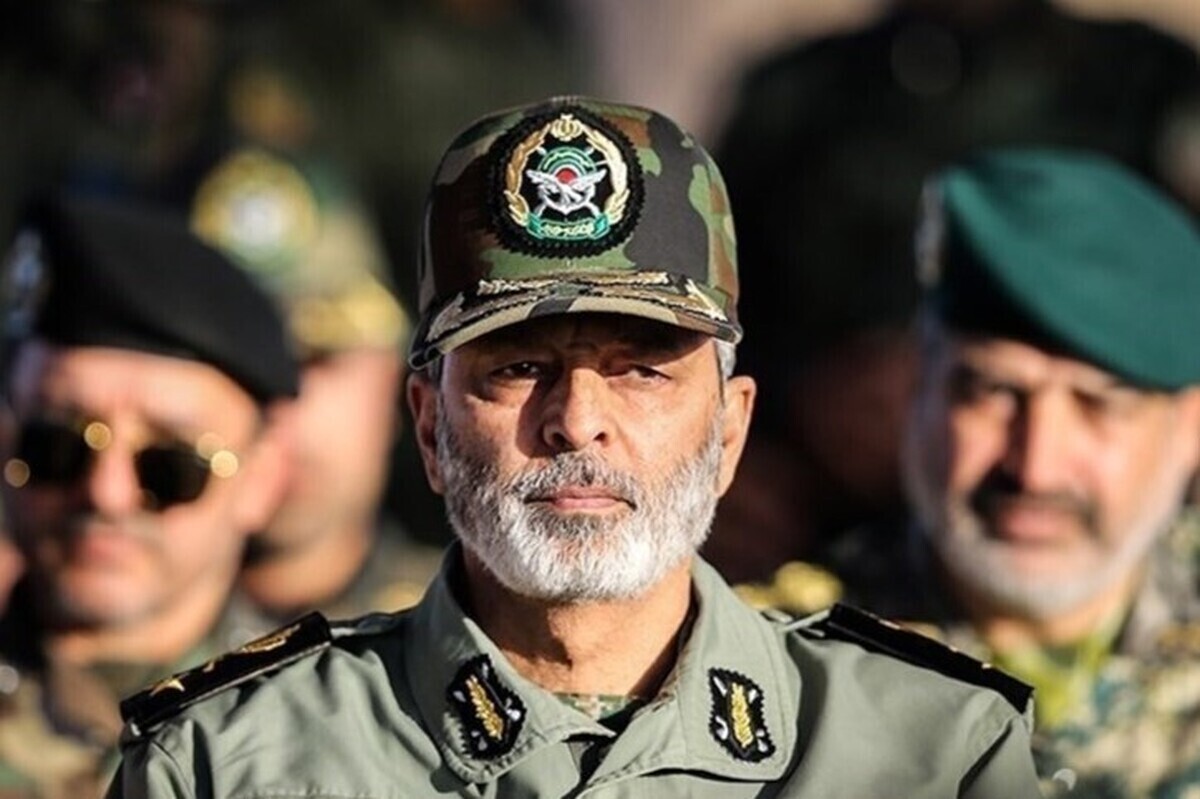 رئیس ستاد کل نیرو‌های مسلح جمهوری اسلامی ایران گفت: در عرصه جنگ نرم، دشمن با امپراطوری رسانه‌ای و جنگ شناختی بر تعدادی از افراد جامعه تأثیر گذاشته و حقایق را وارونه جلوه داده است.