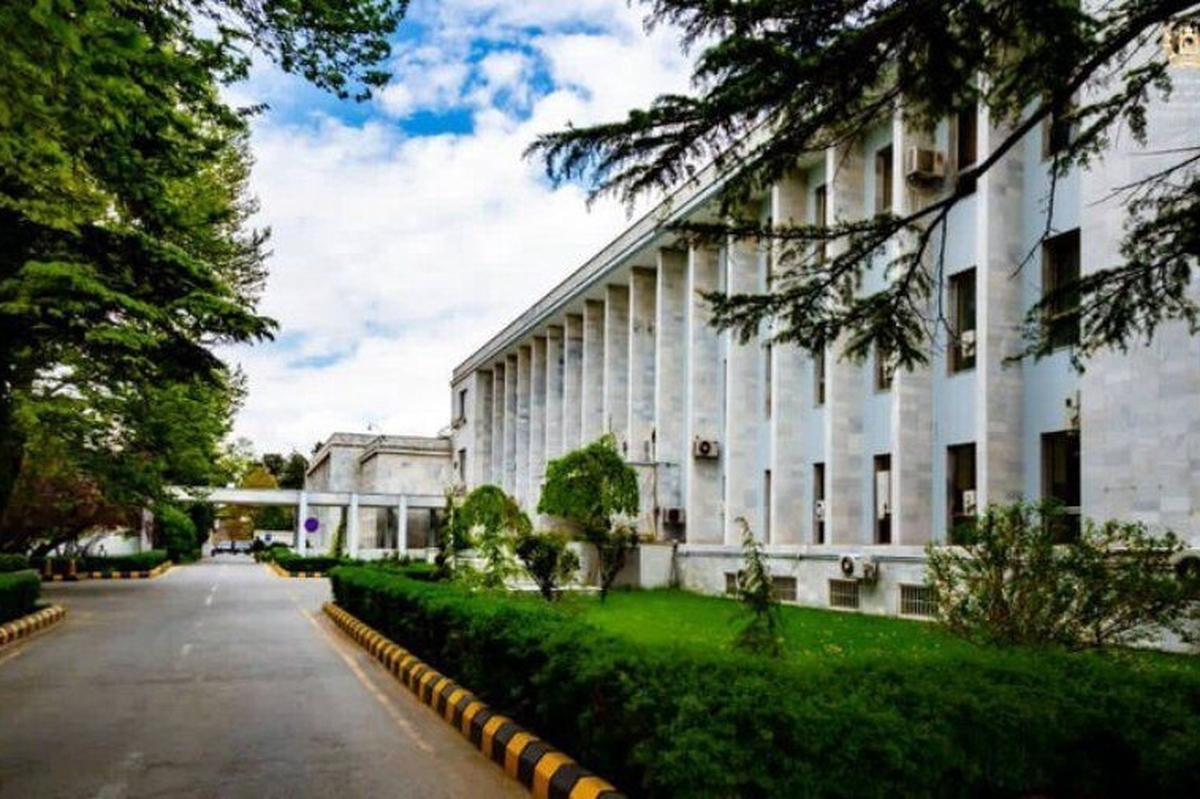 یک مقام وزارت خارجه افغانستان: اقدام احتمالی آمریکا علیه ایران خطایی بزرگ است