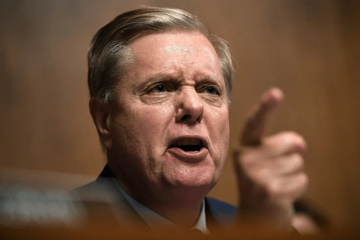 خشم و ناامیدی سناتور آمریکایی از شکست پروژه اغتشاشات در ایران