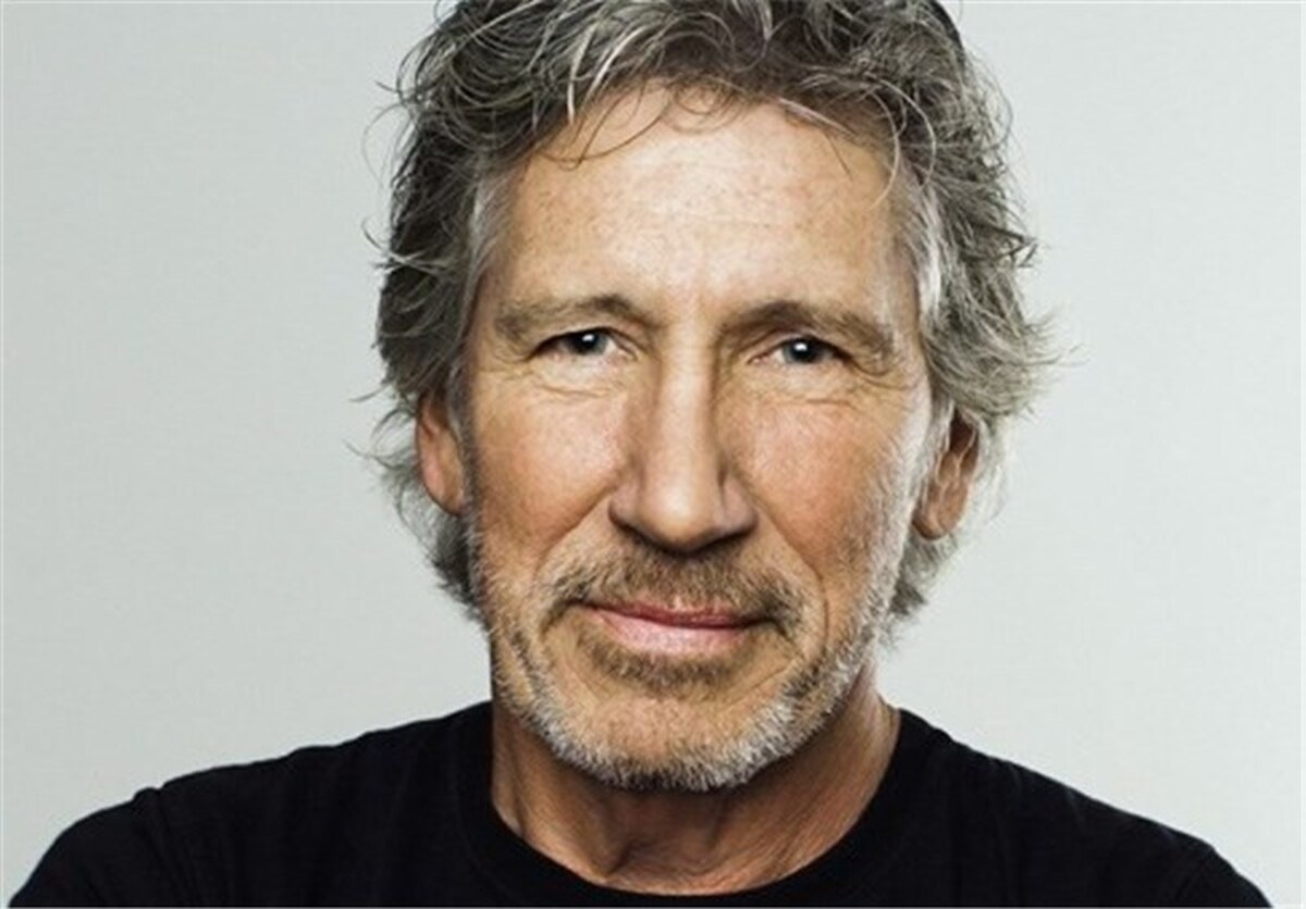 بنیانگذار گروه موسیقی پینک فلوید گفت: مردم ایران خواهان «بازگشت پسر شاه» نیستند.