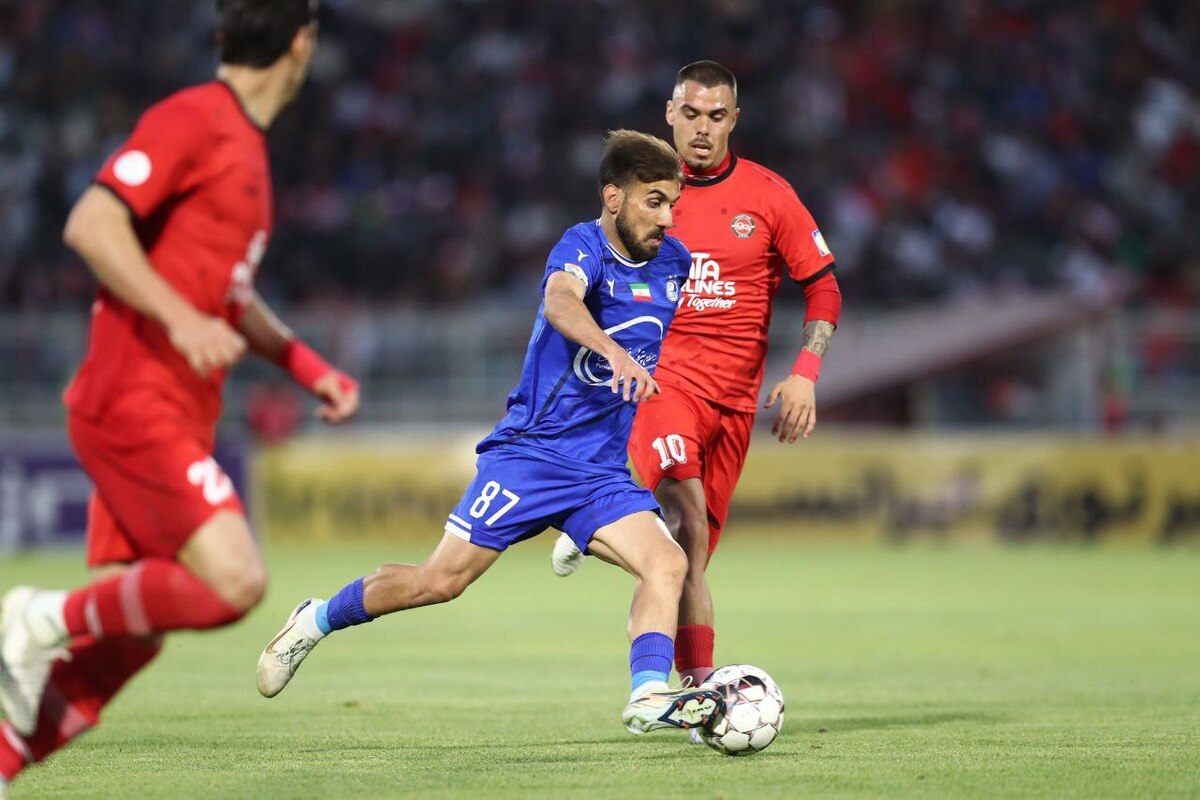 نتیجه بازی استقلال و تراکتور در لیگ برتر(۲۸ دی ۱۴۰۴)| تساوی، دستاورد ساپینتو بدون خارجی‌ها