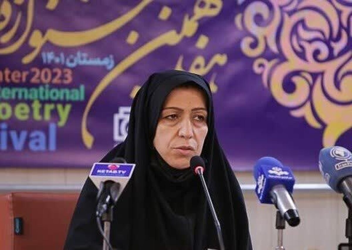 درخشش بانوی شاعر خراسانی در جشنواره کشوری بسیج