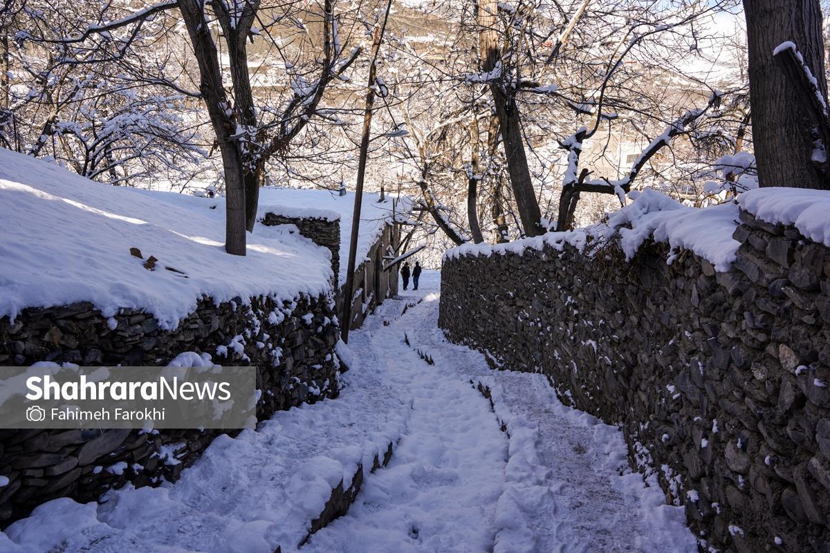 سازمان هواشناسی با پیش‌بینی تشدید فعالیت سامانه بارشی برای ۱۲ استان، هشدار نارنجی صادر کرد.