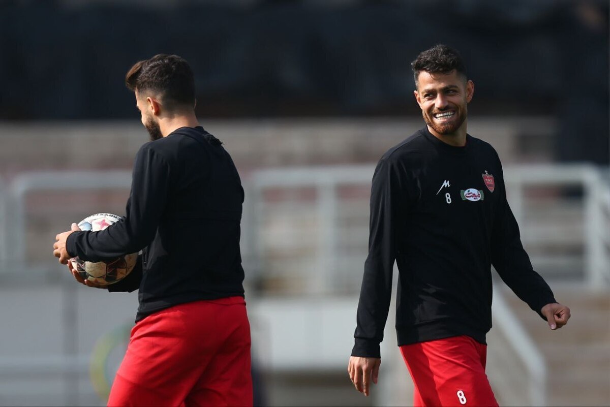 باشگاه پرسپولیس به دنبال جذب سه بازیکن خارجی است.