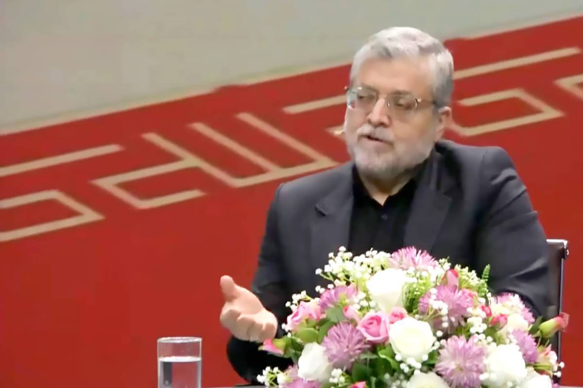 شهردار مشهدمقدس گفت: بیش از دو هزار میلیارد تومان خسارت به زیرساخت‌ها و تأسیسات روبنایی و زیربنایی شهر که در اختیار شهرداری بوده، وارد شده است.