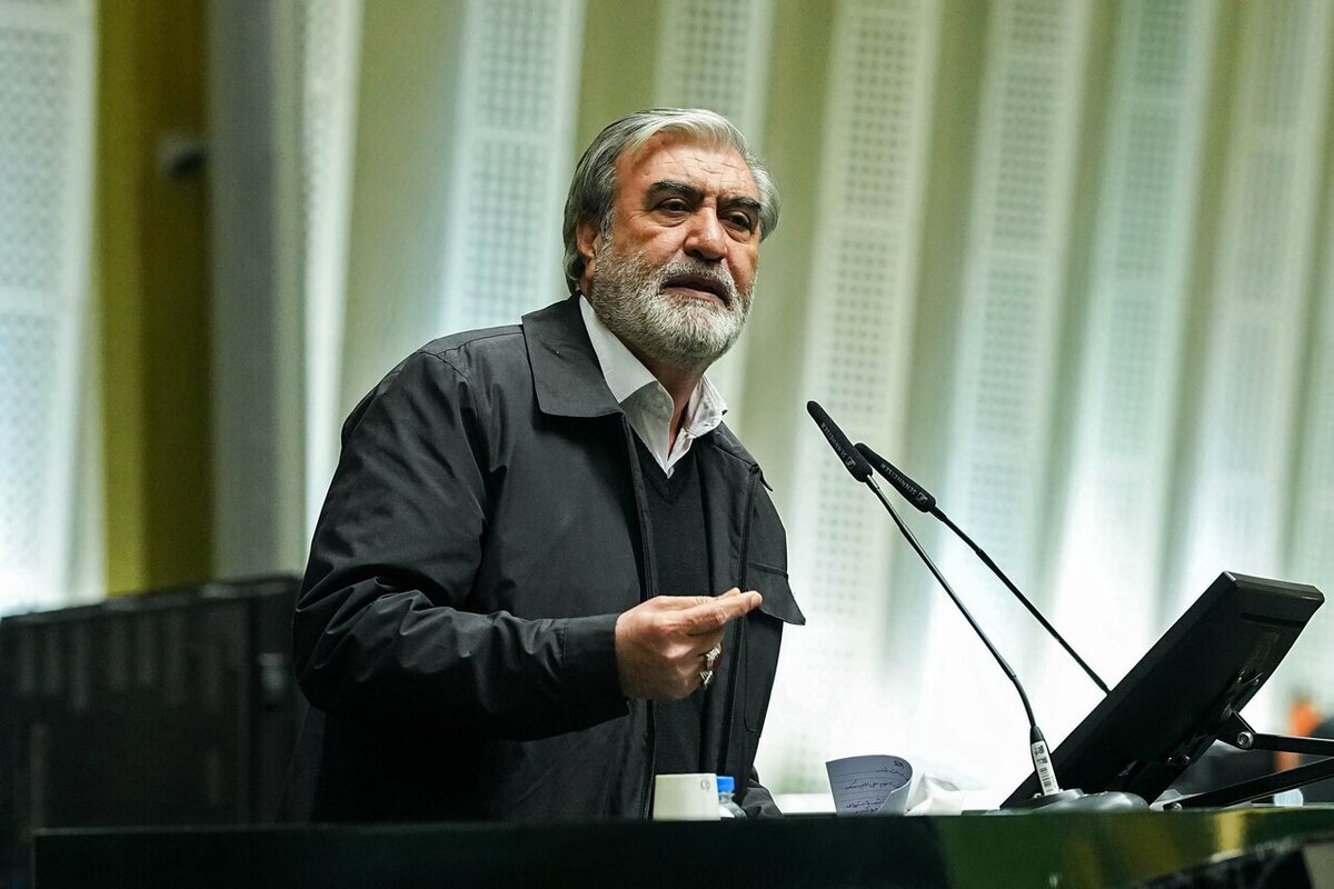 عزیزی: وصل مجدد اینترنت طی چند روز آینده تصمیم گیری می شود | «شعام» و «شاک» مسئول اعلام آمار کشته شدگان