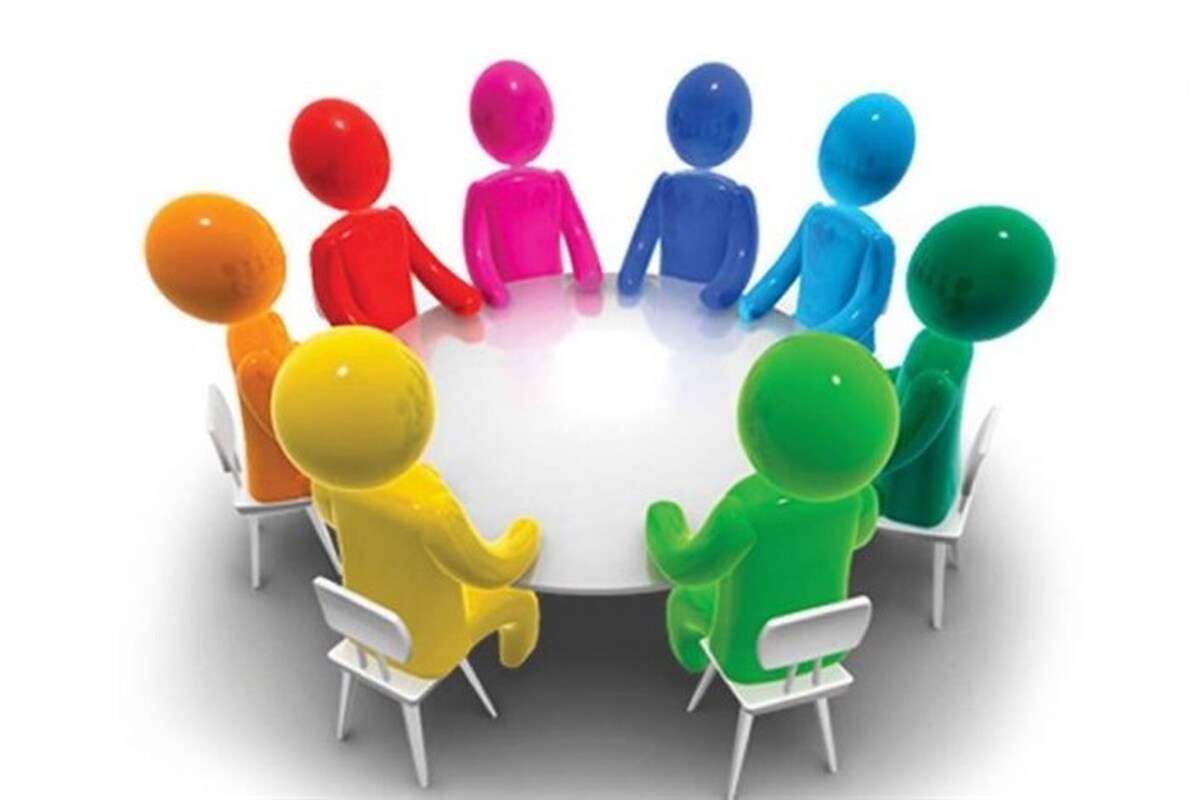 رئیس سازمان مدارس و مراکز غیردولتی و توسعه مشارکت‌های مردمی، بر اهمیت بهره‌گیری از خرد جمعی و مشارکت مردمی در شورا‌های آموزش و پرورش تأکید کرد و گفت: این ظرفیت ارزشمند باید در جهت رشد و تعالی نسل آینده کشور مورد استفاده قرار گیرد.