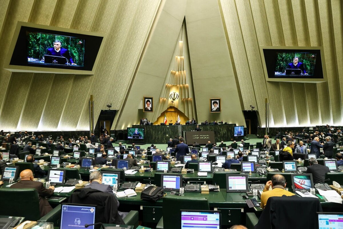 نمایندگان مجلس شورای اسلامی با حذف ماده‌ای از طرح اصلاحی در قانون نحوه اجرای محکومیت‌های مالی درباره پرداخت دیه کامل به محکومان معسر از صندوق تأمین خسارت‌های بدنی موافقت کردند.