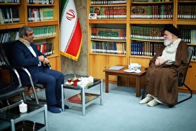 آیت الله علم الهدی: اولویت کشور معیشت مردم است، نه حواشی فرهنگی | نگاه سرمایه‌محور، مردم را از معادلات اقتصادی حذف کرده است