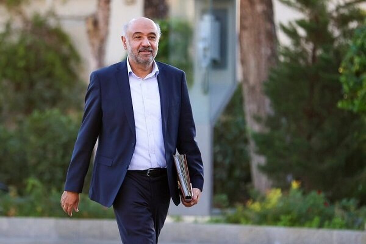 وزیر تعاون، کار و رفاه اجتماعی با نگارش نامه‌ای به «قالیباف» رئیس مجلس شورای اسلامی، برای رسیدگی به مشکلات اقتصادی و معیشت مردم از وی قدردانی کرد.