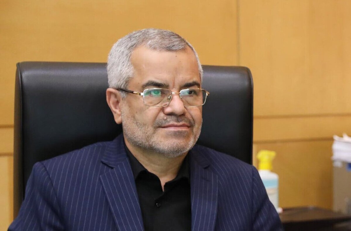 نماینده مردم رشت در مجلس شورای اسلامی خطاب به رئیس جمهور گفت: بازار رشت و مردم عزیز این منطقه آسیب جدی دیده‌اند. درخواست داریم هرچه سریع‌تر نماینده ویژه رئیس جمهوری را جهت بررسی و کمک به بازاریان و آسیب‌دیدگان رشت و دیدار با خانواده مجروحان و شهیدان استان گیلان اعزام کنید.