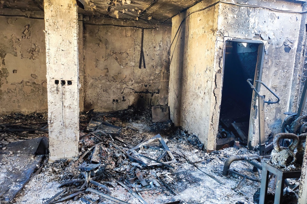 روایتی متفاوت از هجوم اغتشاشگران به یکی از ساختمان‌های شهرداری مشهد | ما، پیکر شهید و ۲۰۰ دقیقه اضطراب