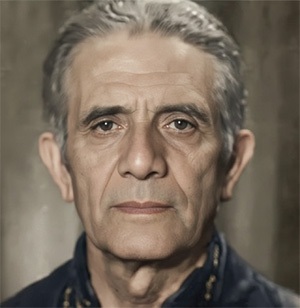 درباره گلایه‌های تقی بینش از وضعیت بد مشهد پس از جنگ جهانی دوم | دگر به مردمک دیده سوء‌ظن دارم