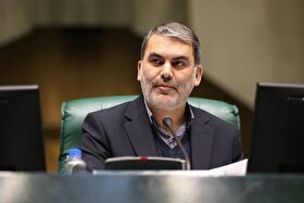 انتقاد زنگنه از بودجه ۱۴۰۵: برخلاف ادعا‌های دولت، بودجه در تضاد کامل با اهداف برنامه هفتم است