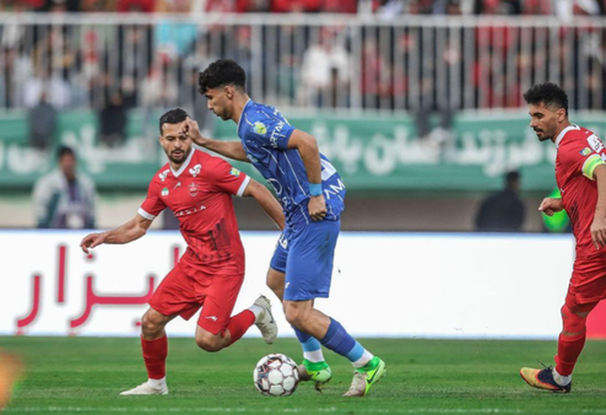 هافبک ۳۵ ساله پرسپولیس به دنبال تمدید قرارداد در همین نیم فصل است.