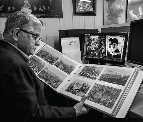 درباره حمید عربلین، عکاس پیشکسوت مشهدی | عکاس خیابانهای انقلاب درباره حمید عربلین، عکاس پیشکسوت مشهدی | عکاس خیابانهای انقلاب