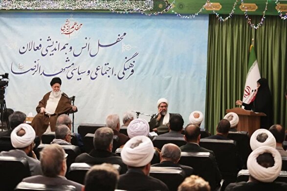 آیت الله علم الهدی: مواجهه با مسأله حجاب نیازمند انعطاف و برخورد هوشمندانه است | زیست عفیفانه به دغدغه روز جامعه تبدیل شده است