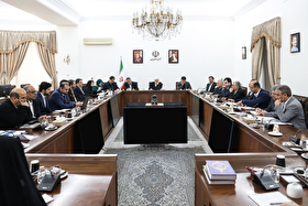 عارف: هم‌افزایی دستگاه‌ها شرط بهره‌گیری از فناوری‌های نوین برای تاب‌آوری برق در کشور است