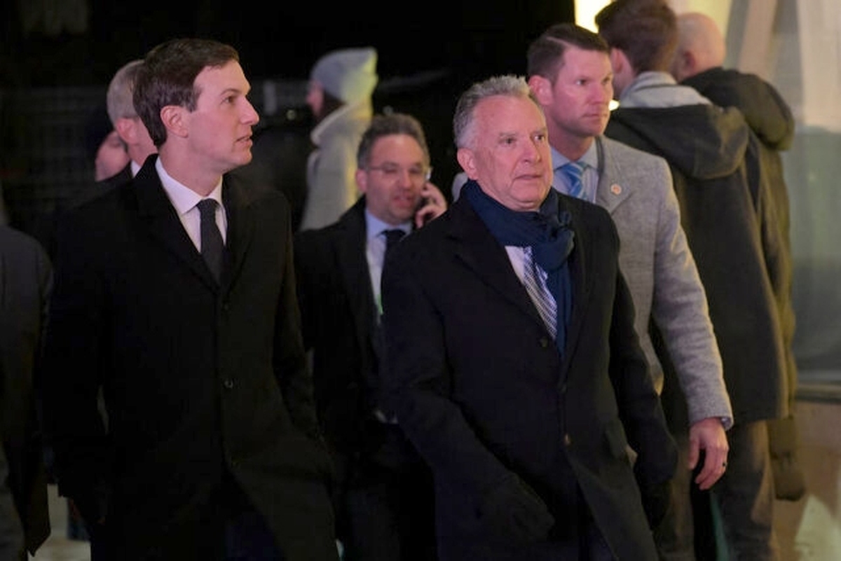 نماینده ویژه رئیس‌جمهور آمریکا با بیان اینکه آمریکا و ایران در حال مذاکره نیستند، تصریح کرد که ۲ کشور تماس‌هایی داشته‌اند.