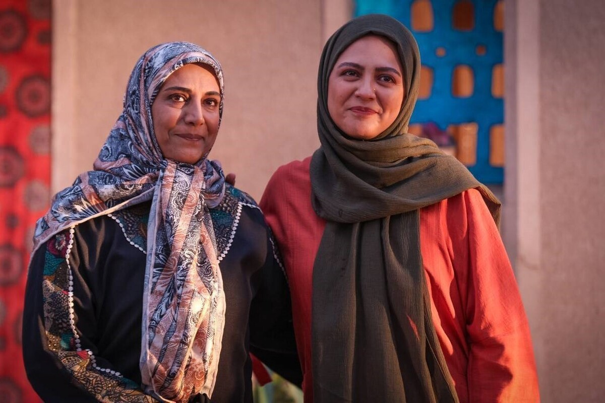 مجموعه «بادار» به کارگردانی سیروس حسن‌پور روی آنتن شبکه تماشا می رود.